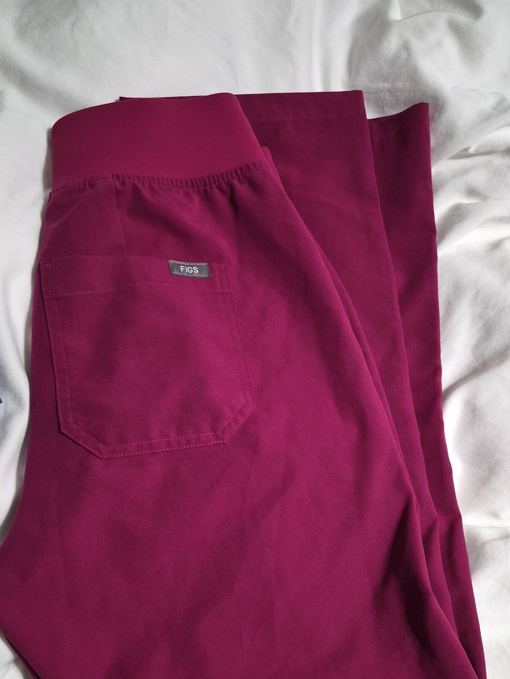 Figs Livingston-DARK MAGENTA XS REG